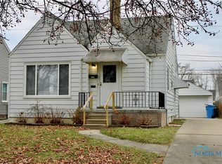 827 Cloverdale Rd, Toledo, OH 43612