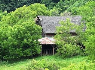 15098 Port Dr, Hillsboro, WI 54634