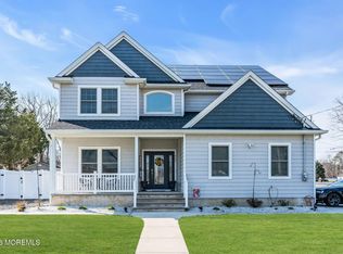 900 Gerald Drive, Toms River, NJ