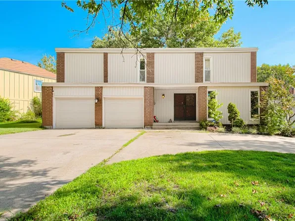 9803 Colony Pl, Kansas City, MO 64131