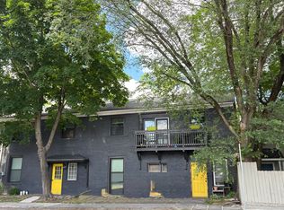 55 Livingston St APT 1, Saugerties, NY 12477