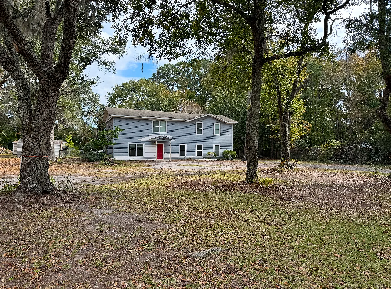 3 bed, 1300 sqft, $3,200 — Photo 2