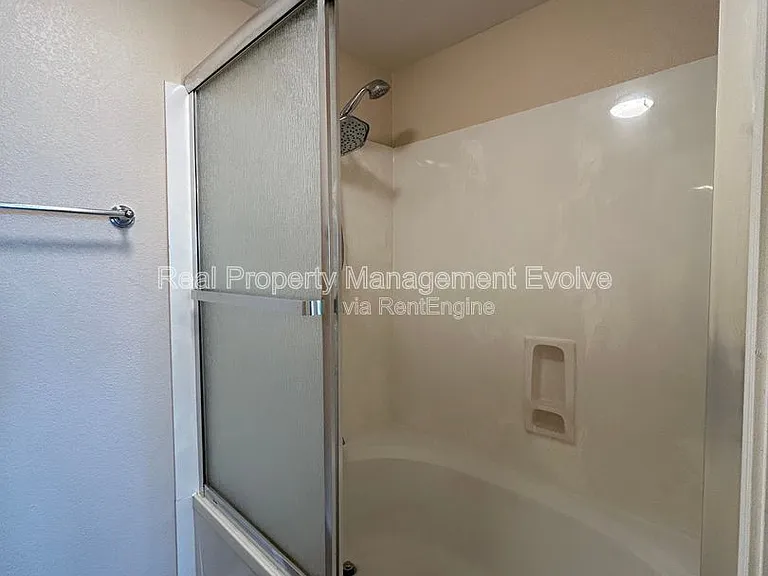 425 W Rio Salado Pkwy #317 — Photo 32