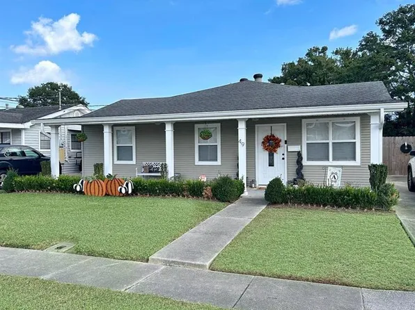 49 Mason St, Gretna, LA 70053