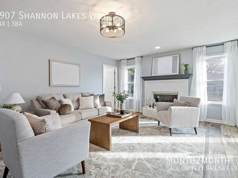 7907 Shannon Lakes Way — Photo 1