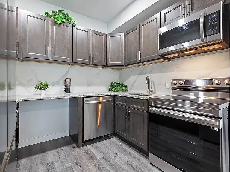 214-33 41st Ave #3E — Photo 9