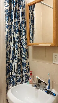 Rented by R New York | media 60