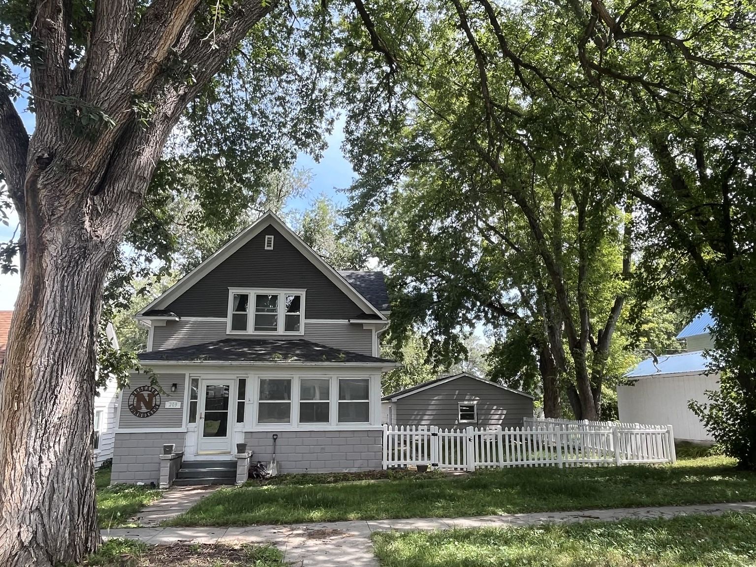 209 N 7th St, Newman Grove, NE 68758 Zillow