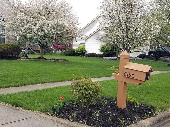 3rd image of 6190 Melrose Dr