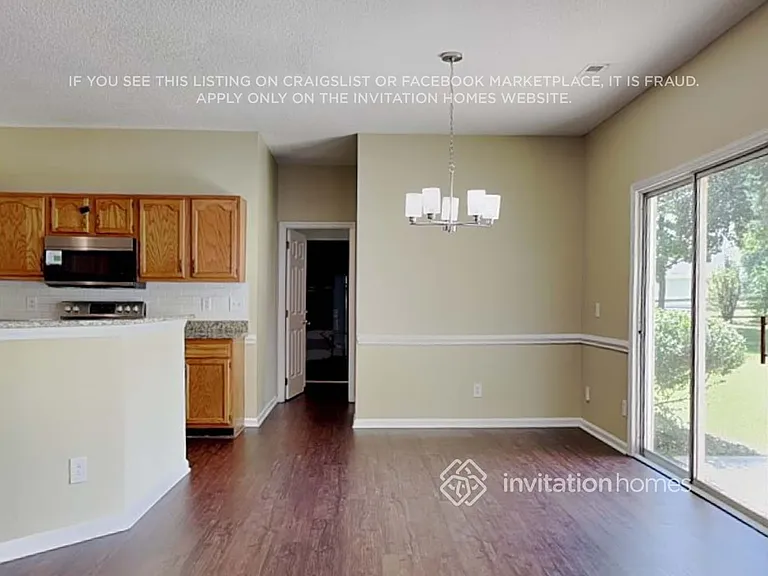 11306 Hunters Landing Dr — Photo 10