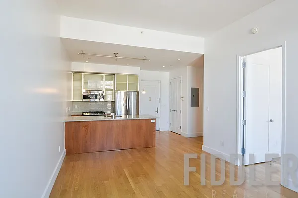 Rented by Fiddler Realty | media 64