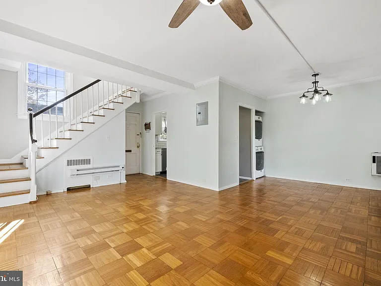 1635 Ripon Pl — Photo 13