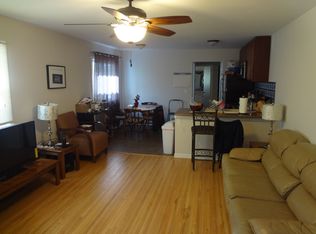 863 Weeks Ave SE, Minneapolis, MN 55414