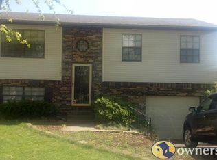 1105 Pacific Ct, Columbus, OH 43085