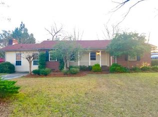 405 Hillcrest Blvd, Blackshear, GA 31516