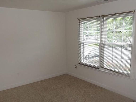 3rd image of 2205 Lashley Ln