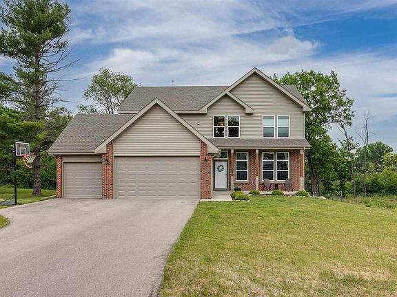 2nd image of 11032 N Lake Woods