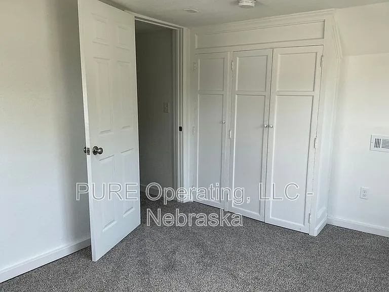4245 Burdette St — Photo 12