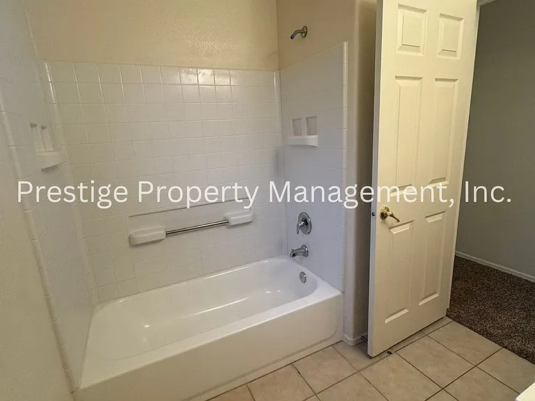 13199 E Alley Spring Dr — Photo 14