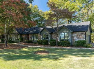 122 Shades Crest Rd, Birmingham, AL 35226