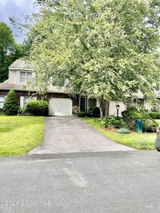 23 Woodside Drive, Clifton Park, NY, 12065