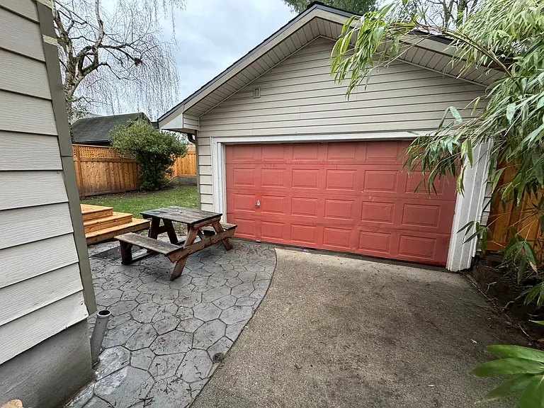 2914 NE Knott St — Photo 25