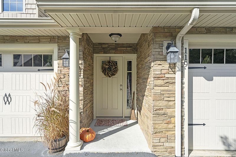 3rd image of 119 Homestead Court