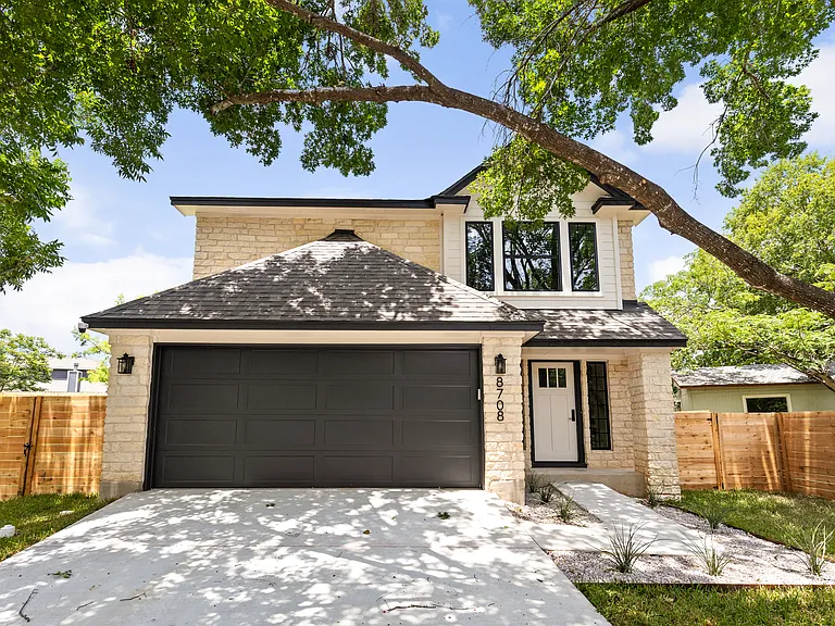 8708 Cretys Cv — Photo 1