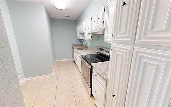 5th image of 511 27th St