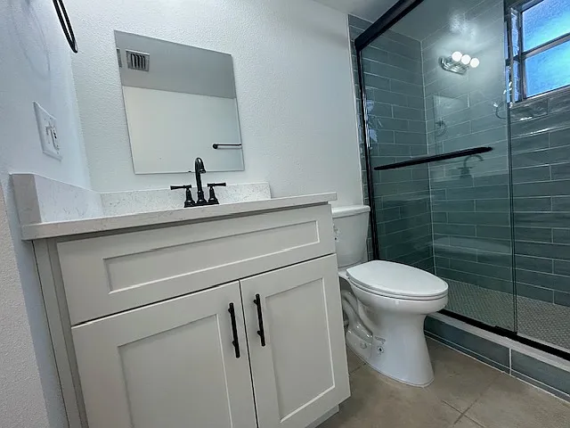 4956 Harbor Villa Ln #109 — Photo 22