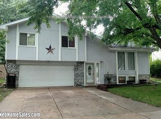 535 W Burt Dr, Lincoln, NE 68521