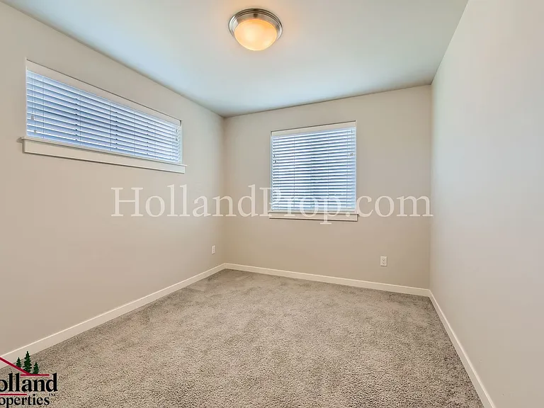 5205 SE Davis Rd — Photo 19