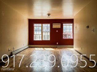 239 Vernon Ave #A, Brooklyn, NY 11206