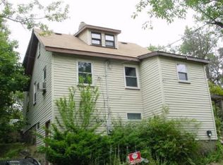 18 Logan Ave, Hull, MA 02045