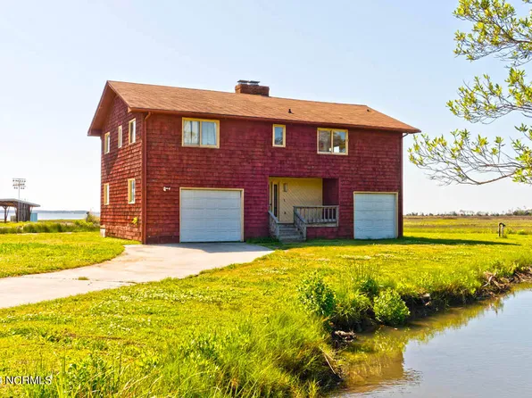 108 River Drive, Beaufort, NC 28516