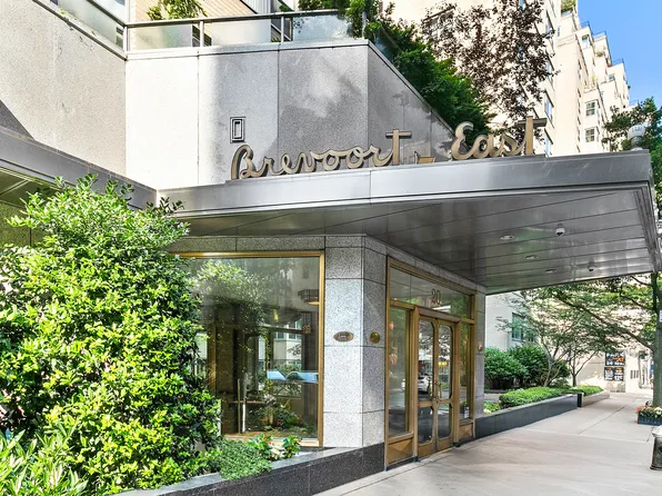 20 East 9th Street 16F image 27 of 28