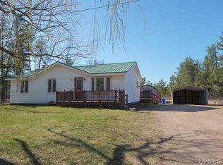 275 Kawbawgam Rd, Marquette, MI 49855