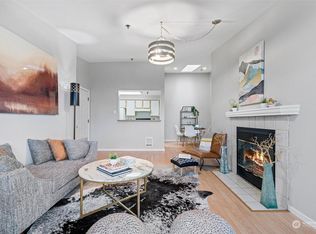 215 100th St SW APT B304, Everett, WA 98204