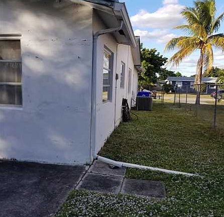 2nd image of 6900 SW 7th Ct