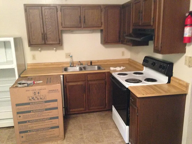155C Belmont Rd #D — Photo 3