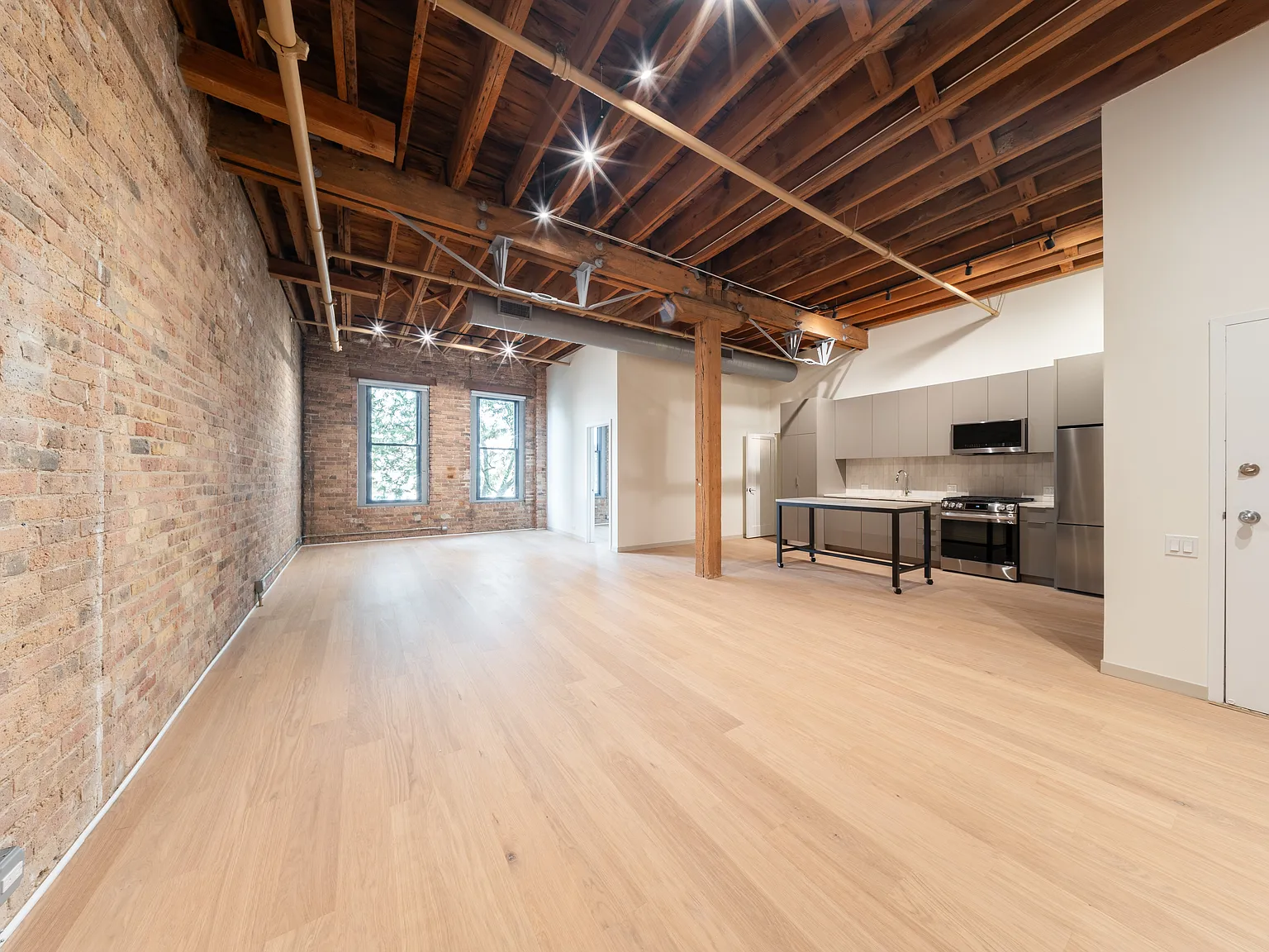 Cobbler Square Lofts — Photo 4