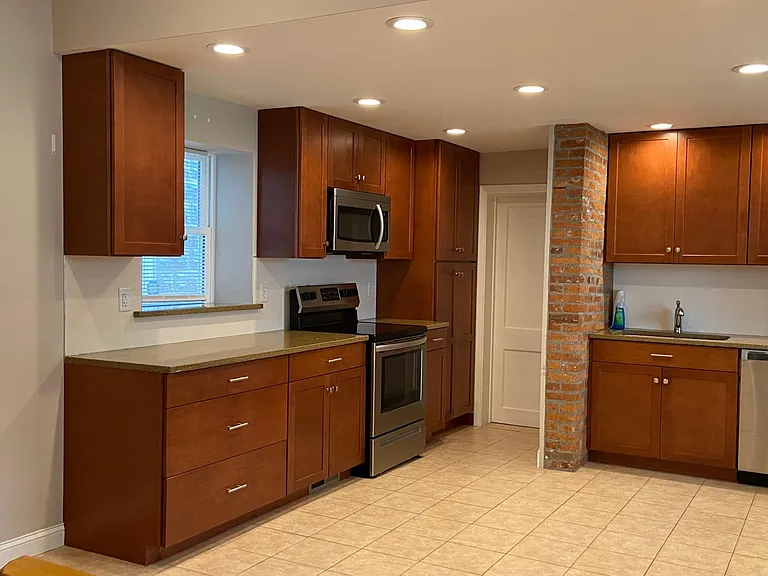 Kitchen (bath/laundry door in the back)