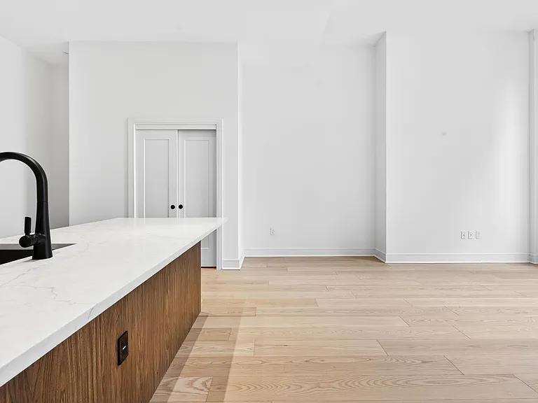 38 Jackson St #315 — Photo 9