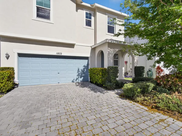 1822 Lake Cove Drive, Lake Worth, FL 33460