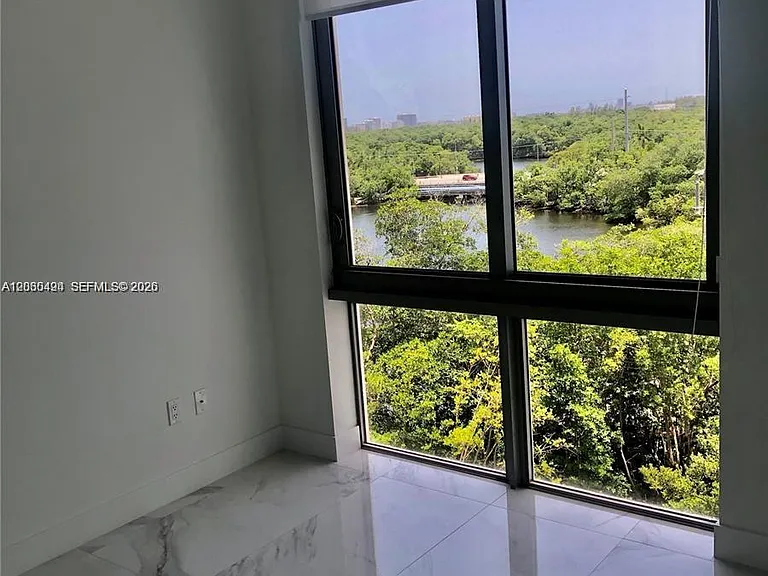 16385 Biscayne Blvd #621 — Photo 6