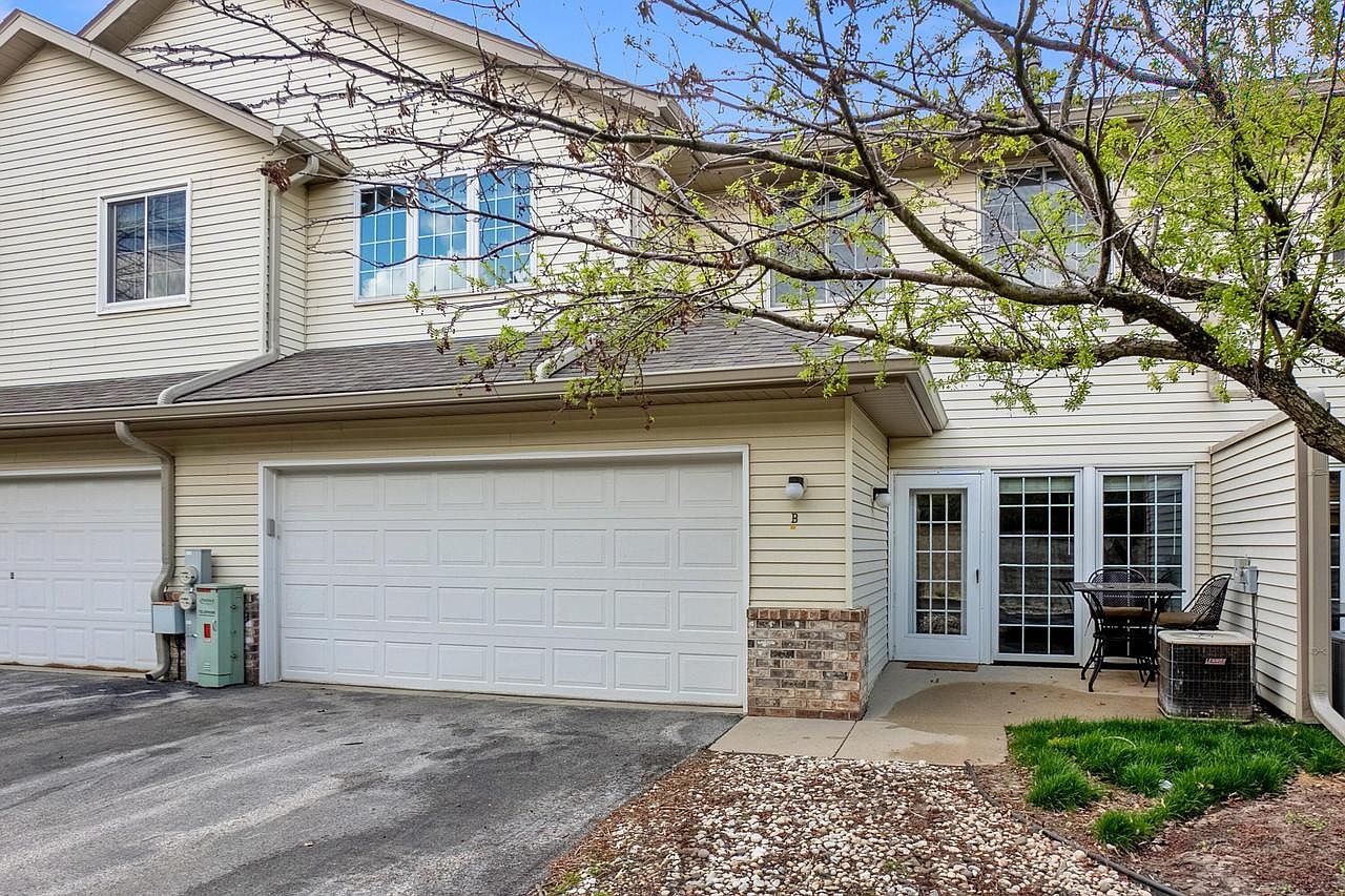 2425 Fox River PARKWAY UNIT B, Waukesha, WI 53189 Zillow