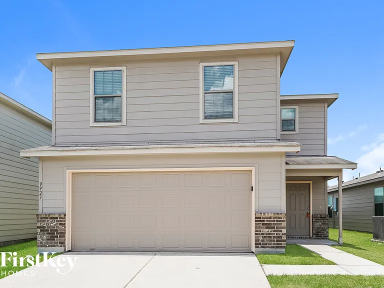 9923 Sanders Rose Ln — Photo 1