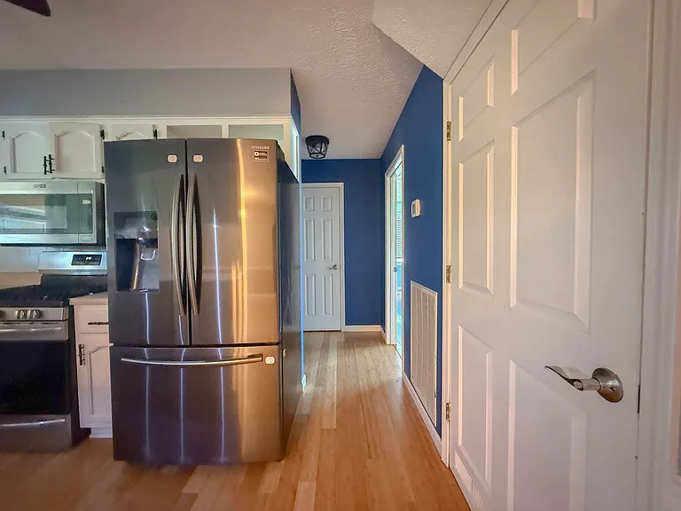 3339 Riveroaks Dr — Photo 10