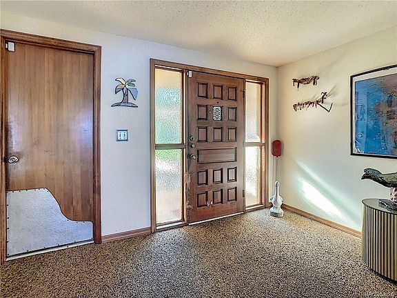 5th image of 10 Catalpa Ct