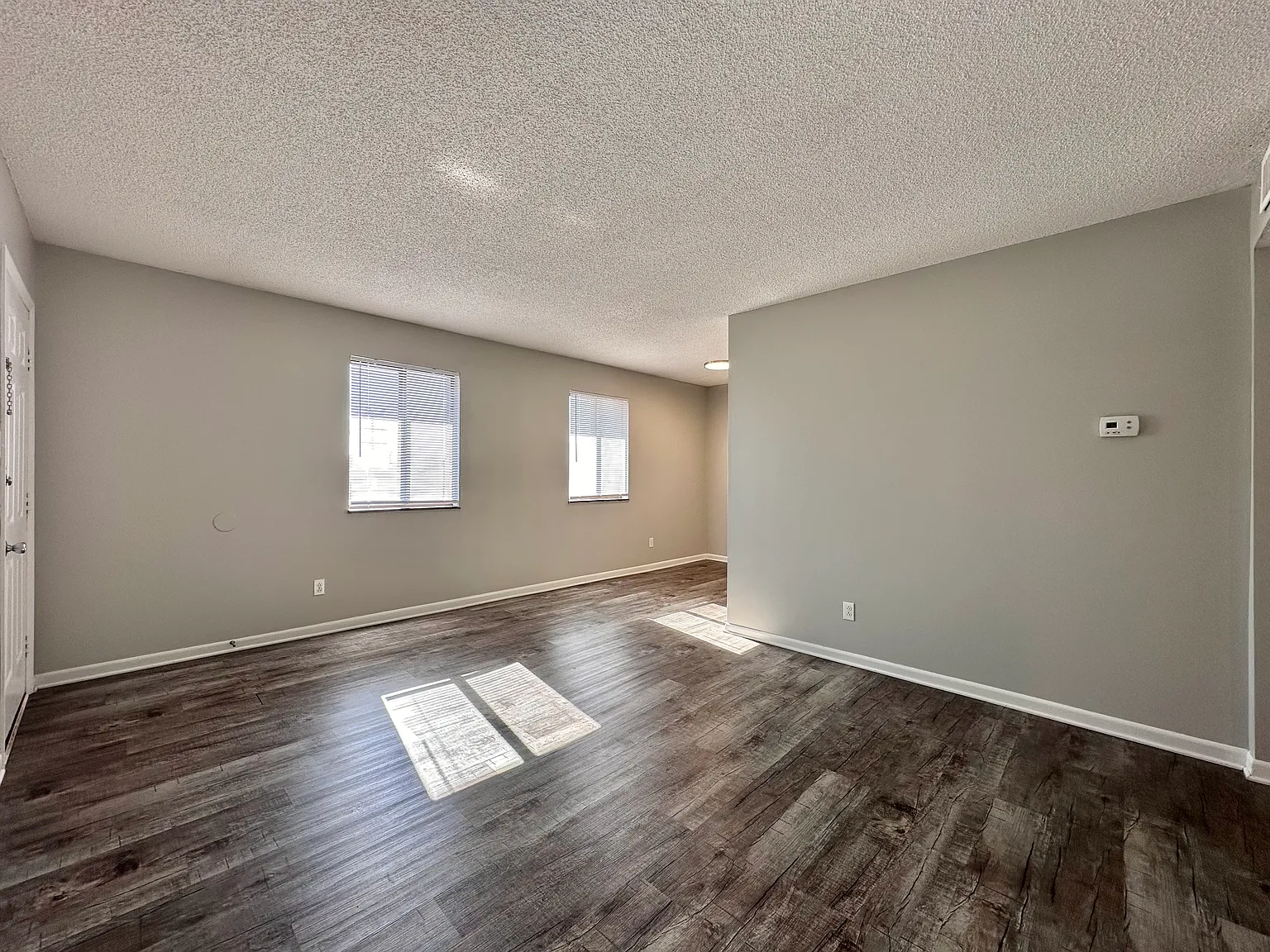 1 bed, 585 sqft, $1,088 — Photo 4